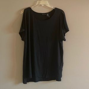 NWT Women’s Tahari Black Slit Sleeve Shirt Size XL